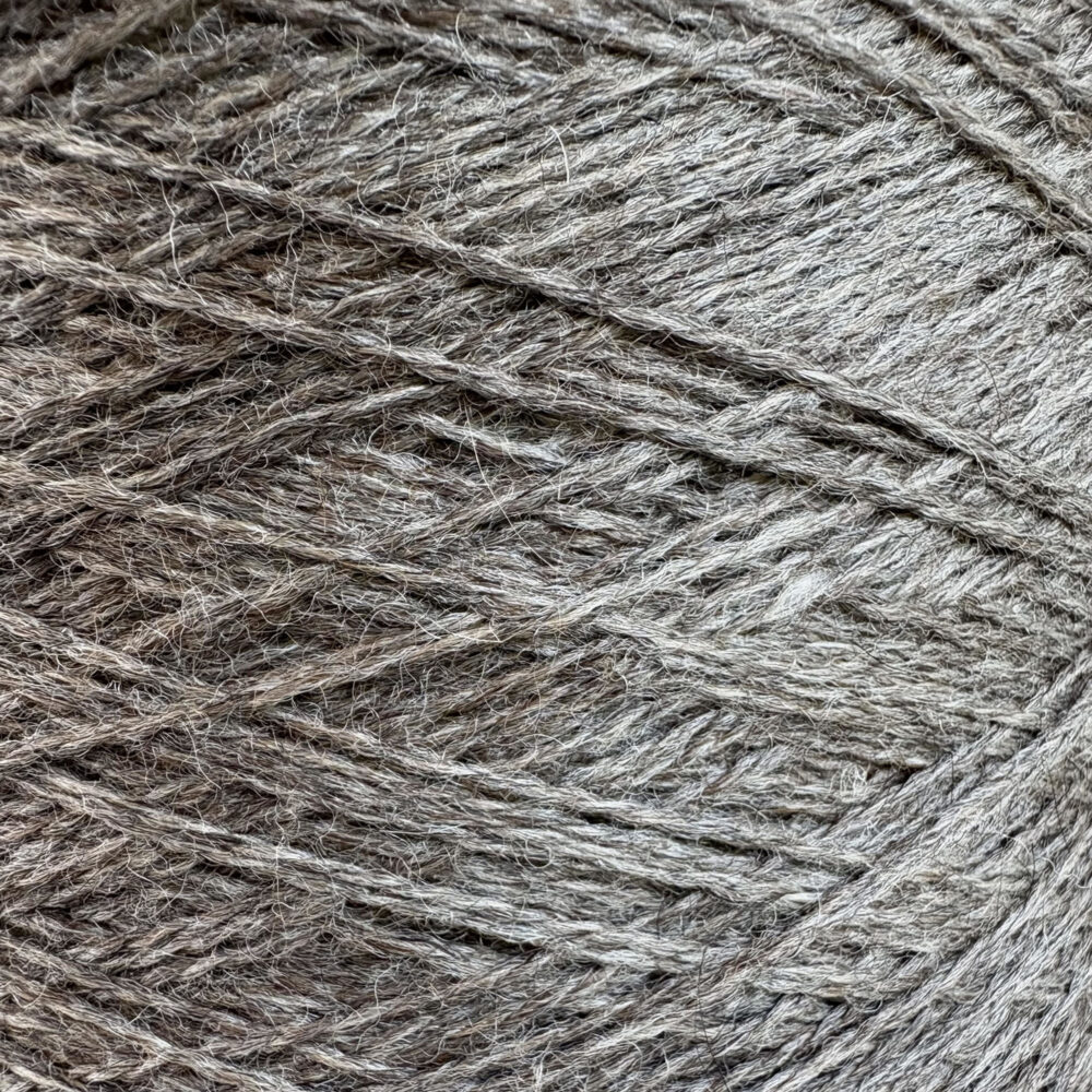 Hilada Llama 2/7 Gris - Imagen 2